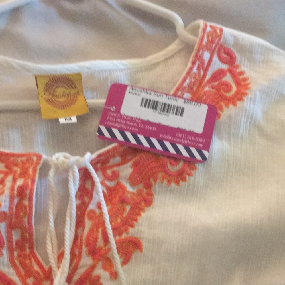 Tunic - Picture 2 of 2